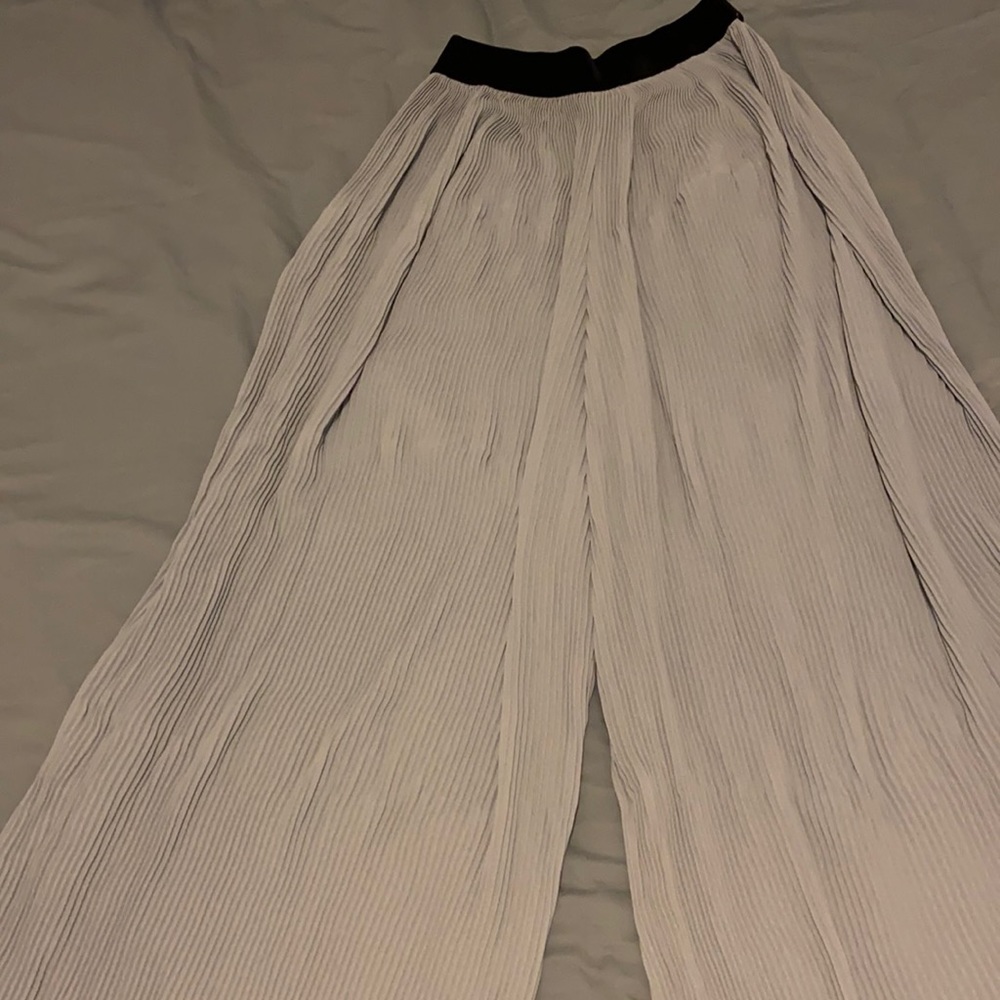 Wide legged trousers